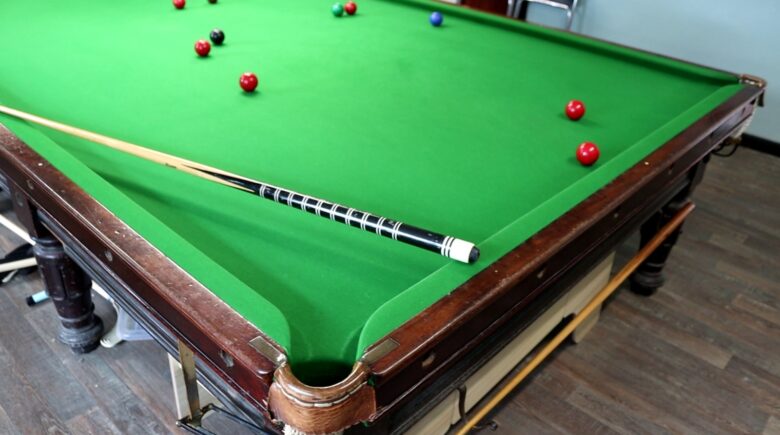 snooker table